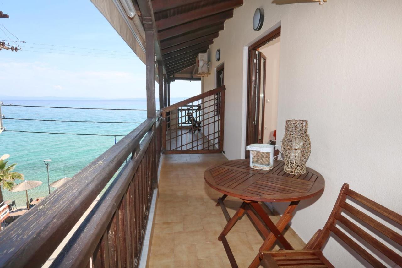 Blue Levantes Villa Pefkochori Exterior photo